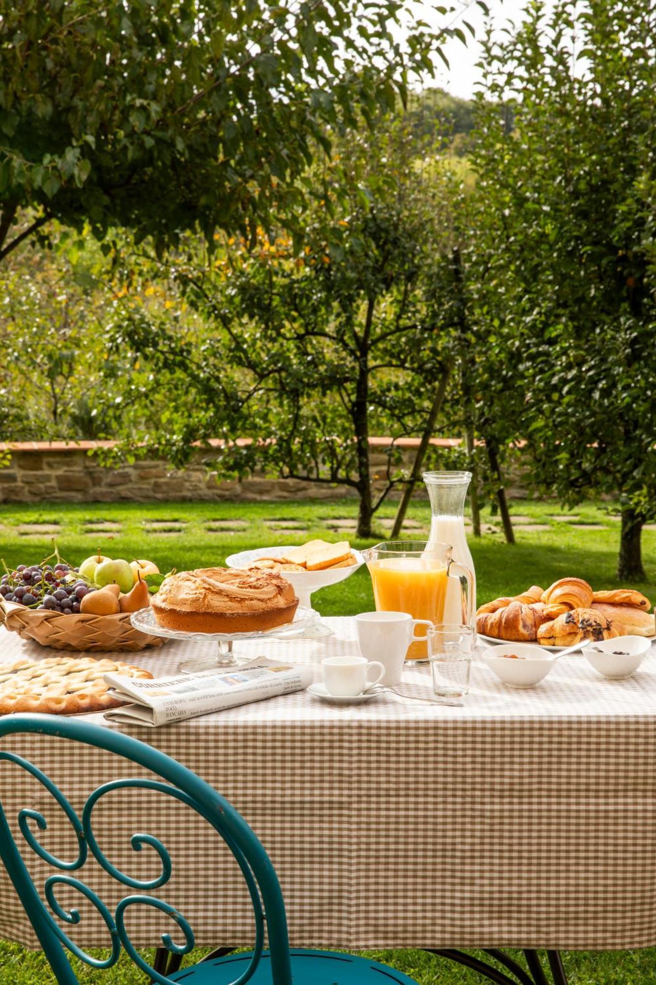 Agriturismo I Gelsi Di Santa Cristina Γκούμπιο Εξωτερικό φωτογραφία